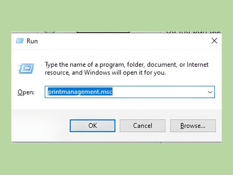 Mở hộp thoại Run bằng cách nhấn Windows + R