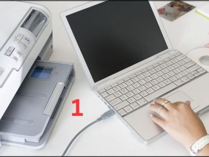 Kết nối máy in với máy tính bằng cáp USB