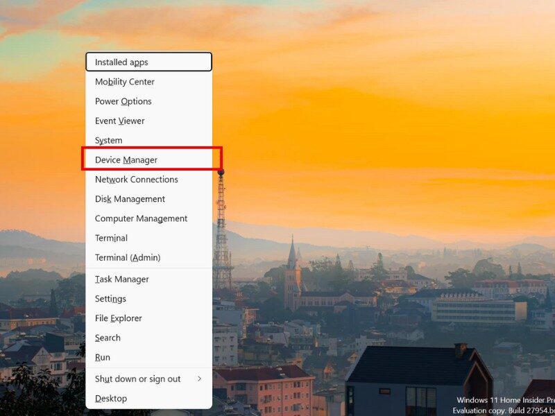 Nhấn tổ hợp phím Windows + X, chọn Device Manager
